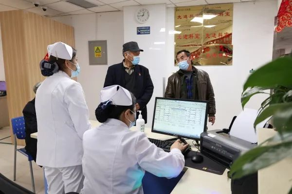 床旁x怎么使用推出“床旁结算” ！梨城这家医院5分钟即可办妥出院结算手续_https://www.jmylbn.com_新闻资讯_第1张