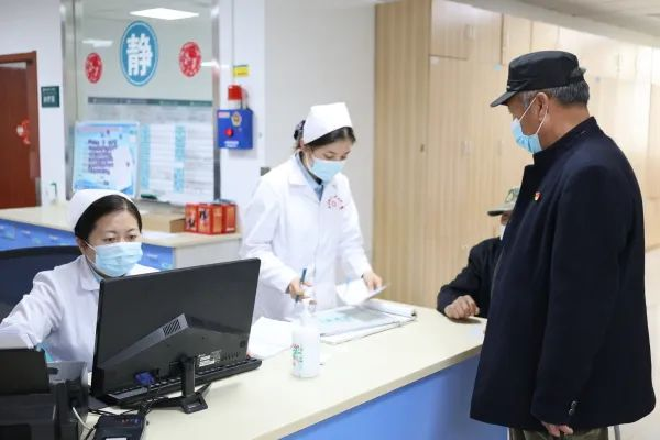 床旁x怎么使用推出“床旁结算” ！梨城这家医院5分钟即可办妥出院结算手续_https://www.jmylbn.com_新闻资讯_第2张